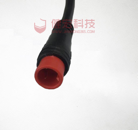 防水連接線廠家一定要不斷的提升生產(chǎn)的技術(shù)含量