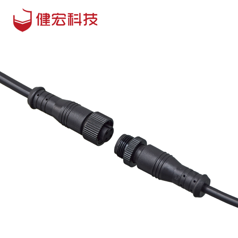 怎樣選擇讓自己滿意的防水插頭連接線