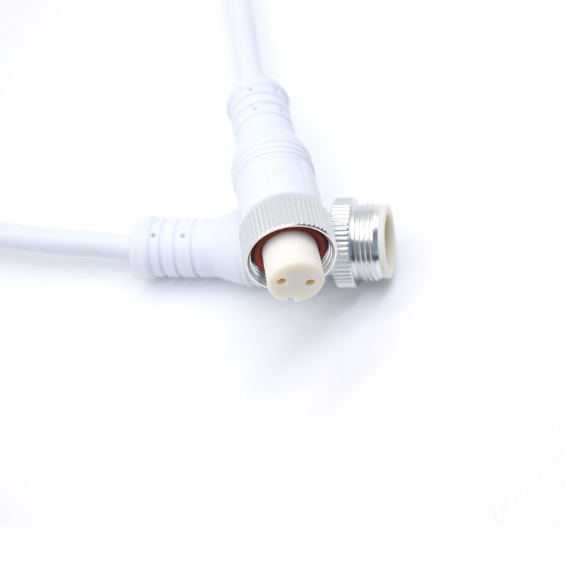 連接器的性能體現(xiàn)在什么地方呢