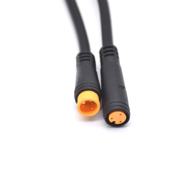 防水插頭廠家杜絕用電危險(xiǎn)的發(fā)生